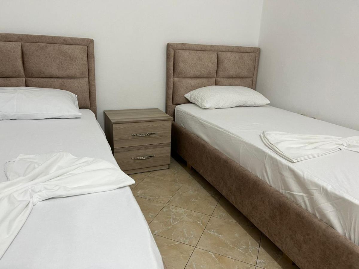 Alex Apartments Sarandë 외부 사진