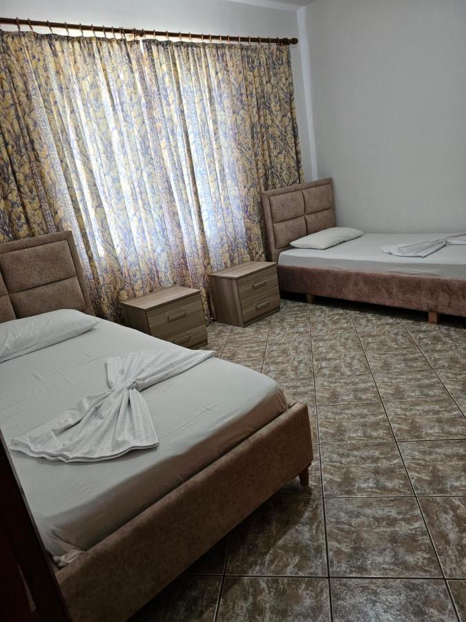 Alex Apartments Sarandë 외부 사진
