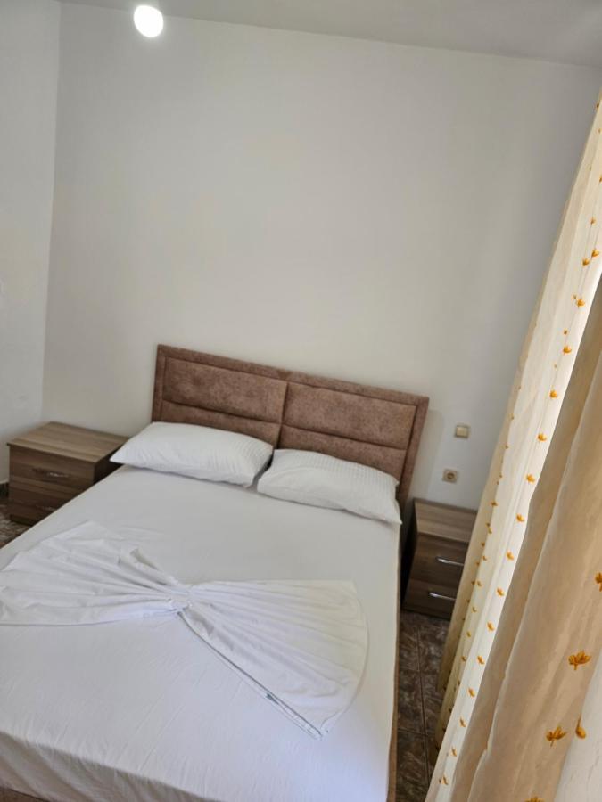 Alex Apartments Sarandë 외부 사진